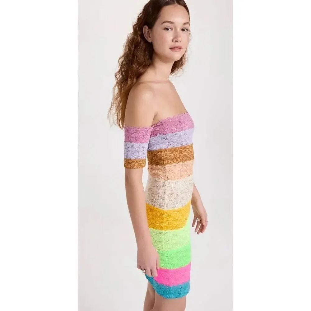 Bruceglen Cake Stripe Lace Bandage Mini Dress Nwt Size Small — image 5 of 8